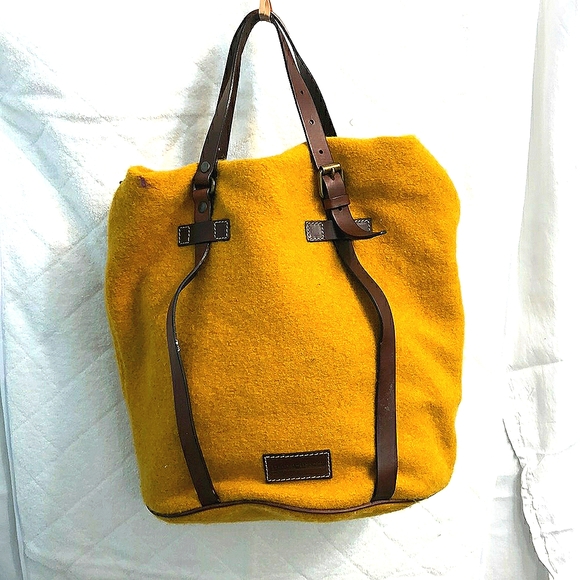 Dooney & Bourke Handbags - Dooney&bourke